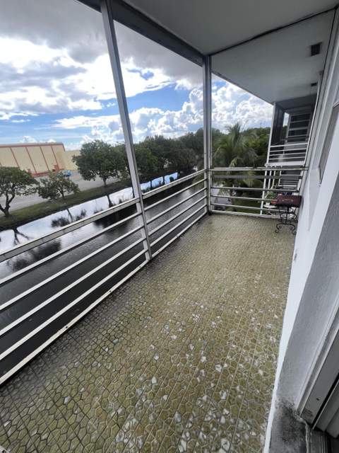 1280 NW 43rd Avenue #302, Lauderhill FL - photo 15 of 34
