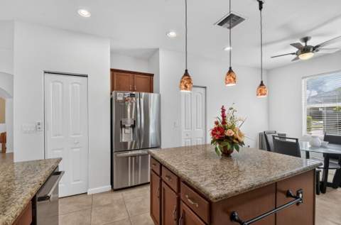 9070 Winterhaven Circle, West Palm Beach FL - photo 18 of 41