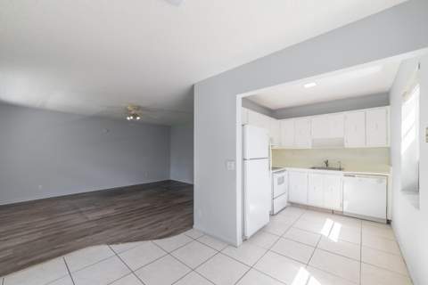374 Piedmont H, Delray Beach FL - photo 10 of 36