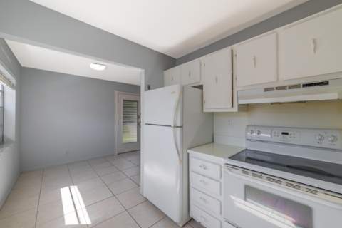 374 Piedmont H, Delray Beach FL - photo 12 of 36