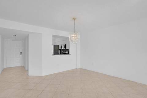 5874 Crystal Shores Drive #308, Boynton Beach FL - photo 10 of 46
