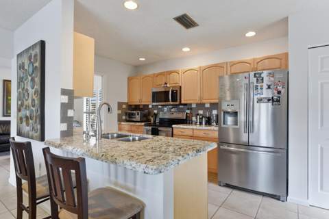4852 Sugar Pine Drive, Boca Raton FL - photo 8 of 40