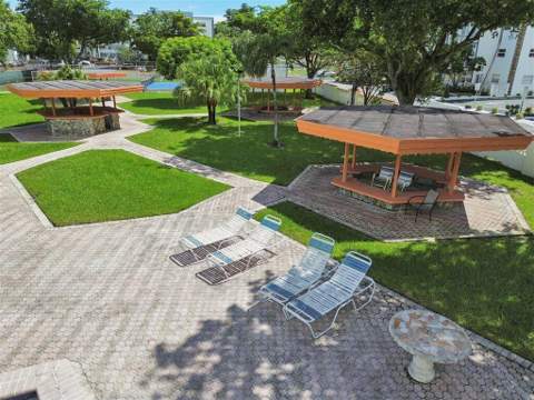 3940 NW 42nd Avenue #417, Lauderdale Lakes FL - photo 21 of 22