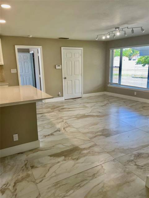 1010 NE 24th Street, Pompano Beach FL - photo 7 of 29