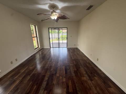 835 Ivy Drive, Wellington FL - photo 9 of 22