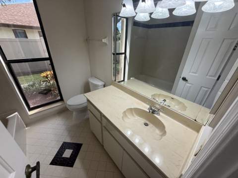 835 Ivy Drive, Wellington FL - photo 17 of 22