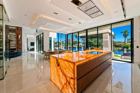 2856 NE 26th Place, Fort Lauderdale FL - photo 24 of 58