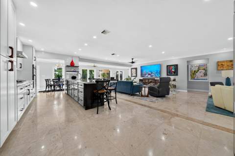 4100 NE 15th Terrace, Oakland Park FL - photo 18 of 75