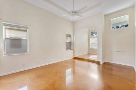 6929 Finamore Circle, Lake Worth FL - photo 9 of 38