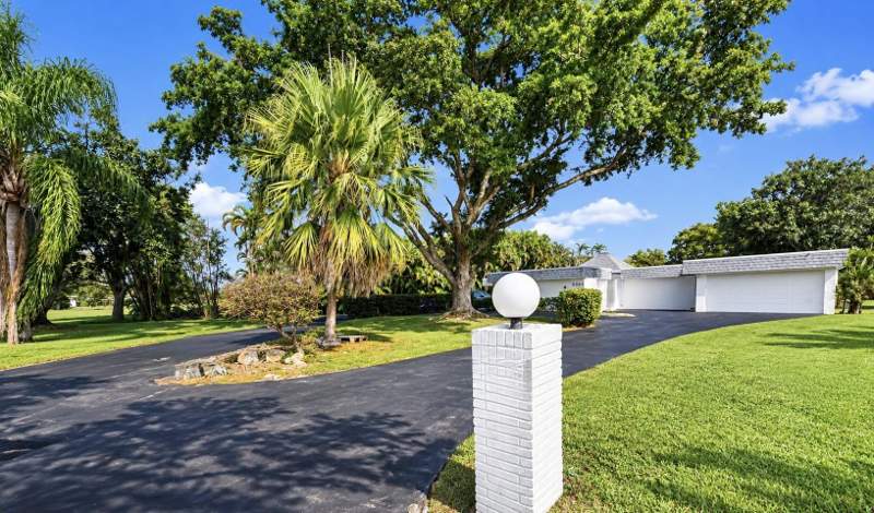 3 bedroom Single Family Residence at 5707 White Hickory Circle, Woodlands Sec Five, Tamarac — photo 3