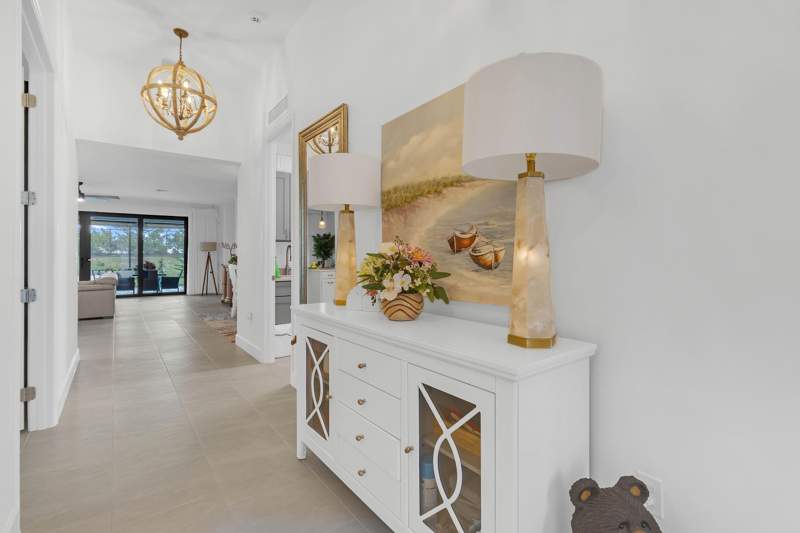 3 bedroom Single Family Residence at 11972 SW Backrush Road, Riverland Parcel B - Plat Seven, Port St. Lucie — photo 3