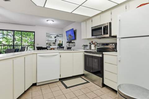 1605 S Us Highway 1 #C302, Jupiter FL - photo 10 of 26