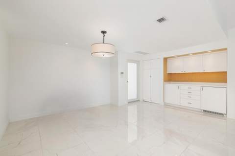 2275 S Ocean Boulevard #307A, Palm Beach FL - photo 8 of 34