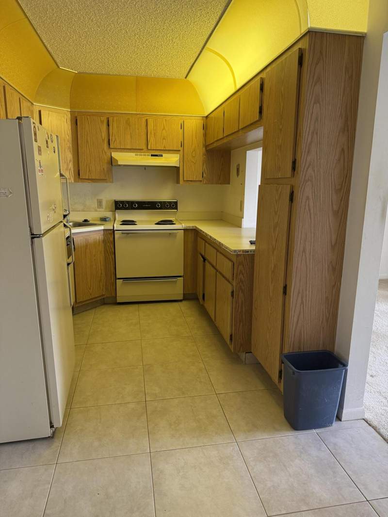 2 bedroom Condominium at 821 Sky Pine Way #C2, Pine Ridge North Village IV Condo, Greenacres — photo 3