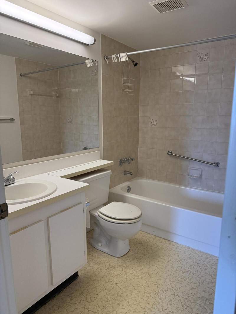 2 bedroom Condominium at 821 Sky Pine Way #C2, Pine Ridge North Village IV Condo, Greenacres — photo 5