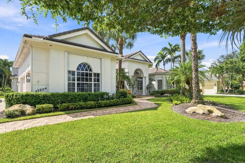 6 bedroom Single Family Residence at 17104 Gulf Pine Circle, Binks Forest Of The Landings At Wellington, Wellington — photo 4