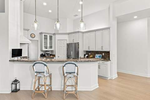 17104 Gulf Pine Circle, Wellington FL - photo 13 of 65