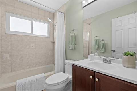 1802 SE Hanby Avenue, Port St. Lucie FL - photo 16 of 24