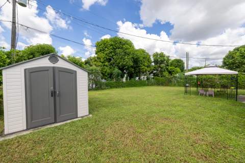 2349 Par Road, West Palm Beach FL - photo 20 of 31