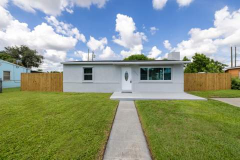 2349 Par Road, West Palm Beach FL - photo 21 of 31