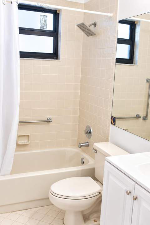 4450 NW 30th Street #111, Coconut Creek FL - photo 8 of 18