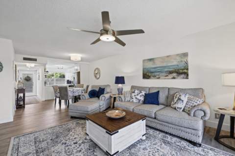 8105 NW 61st Street #A203, Tamarac FL - photo 13 of 22