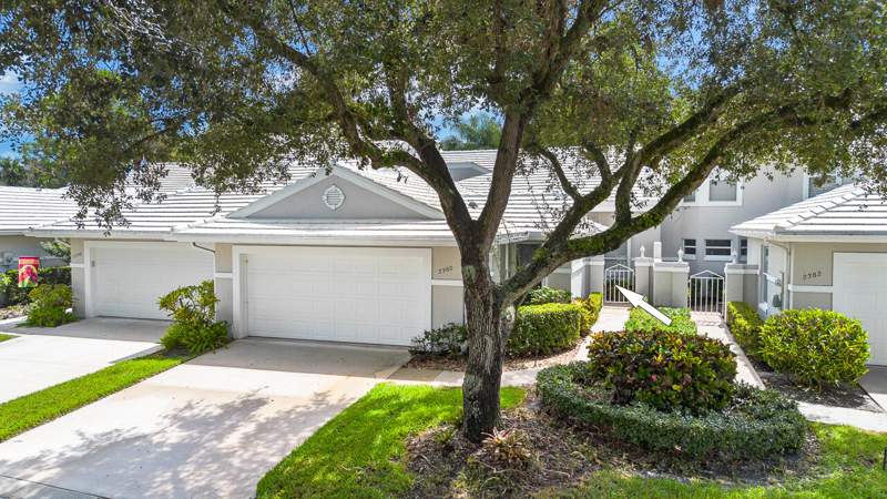 3 bedroom Villa at 2380 SW Foxpoint Way, Monarch, Palm City — photo 3