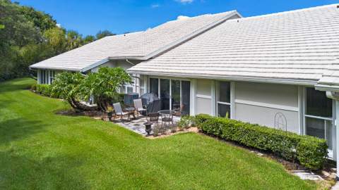 2380 SW Foxpoint Way, Palm City FL - photo 7 of 55
