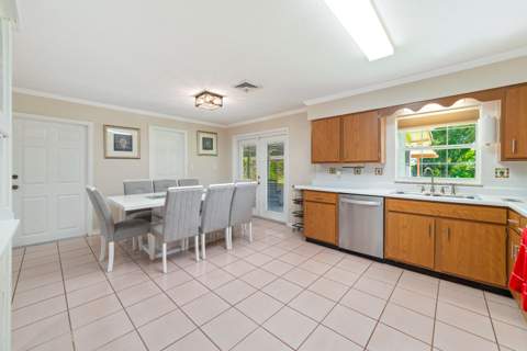 3320 Sunrise Boulevard, Fort Pierce FL - photo 11 of 37