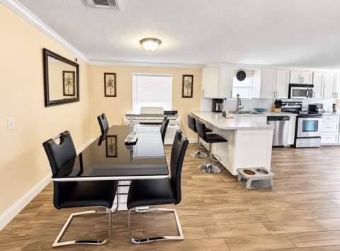 76 Plantation Boulevard, Lake Worth FL - photo 6 of 30