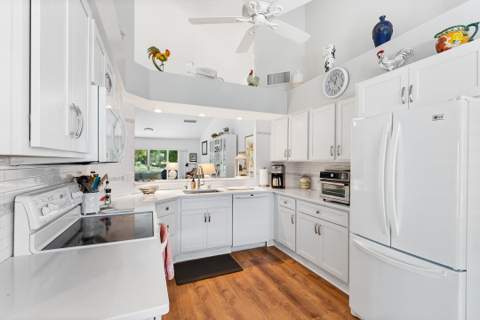 2380 SW Foxpoint Way, Palm City FL - photo 18 of 55