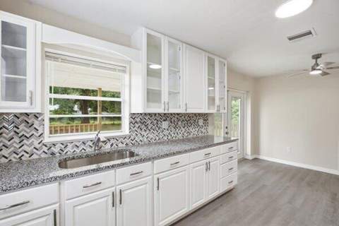 7603 Brookline Avenue, Fort Pierce FL - photo 7 of 37