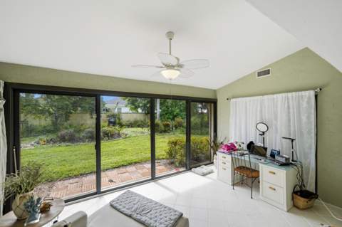 7655 SE Sugar Sand Circle, Hobe Sound FL - photo 19 of 54