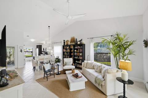 7655 SE Sugar Sand Circle, Hobe Sound FL - photo 16 of 54