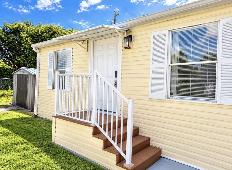 3 bedroom Manufactured Home at 76 Plantation Boulevard, Palm Beach Plantation, Lake Worth — photo 4