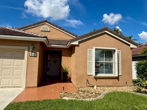 870 NW 166th Avenue, Pembroke Pines FL - photo 6 of 72