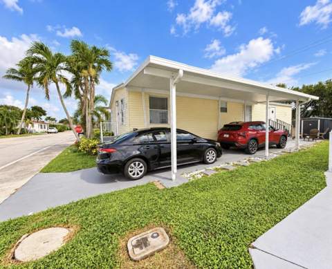76 Plantation Boulevard, Lake Worth FL - photo 18 of 30