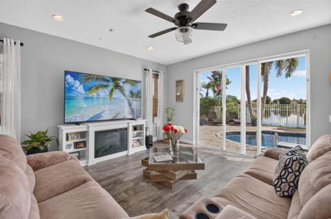 7328 Providence Road, Boynton Beach FL - photo 14 of 75