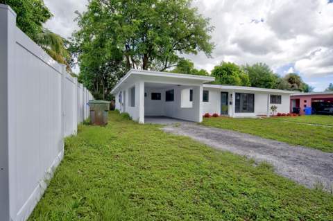 810 Wyoming Avenue, Fort Lauderdale FL - photo 15 of 52