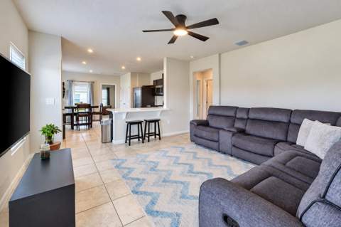521 Cherimoya Street, Fort Pierce FL - photo 8 of 35