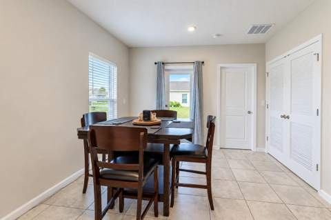521 Cherimoya Street, Fort Pierce FL - photo 12 of 35