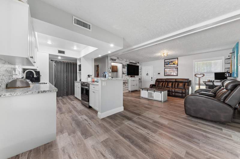 3 bedroom Single Family Residence at 7908 NW 73rd Avenue, Heathgate First Add, Tamarac — photo 4