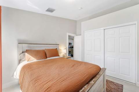 730 47th Street, West Palm Beach FL - photo 17 of 35