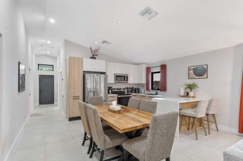 730 47th Street, West Palm Beach FL - photo 10 of 35