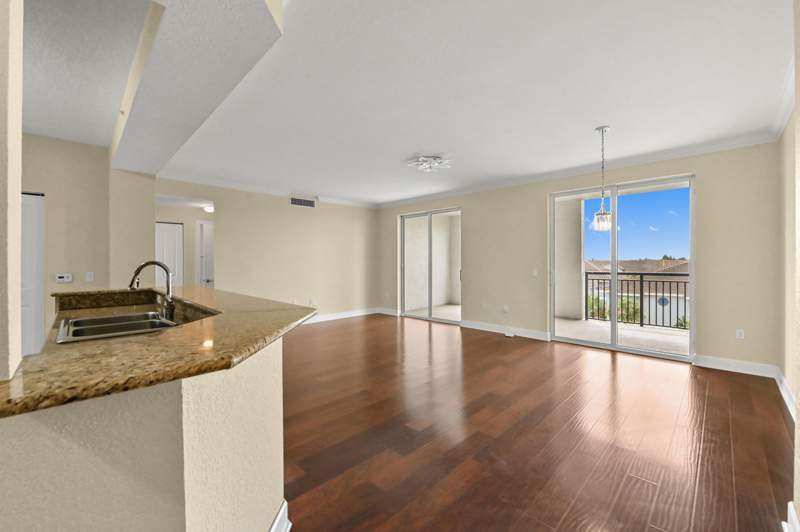3 bedroom Condominium at 1660 Renaissance Commons Boulevard #2517, Vizcaya Lakes, Boynton Beach — photo 4