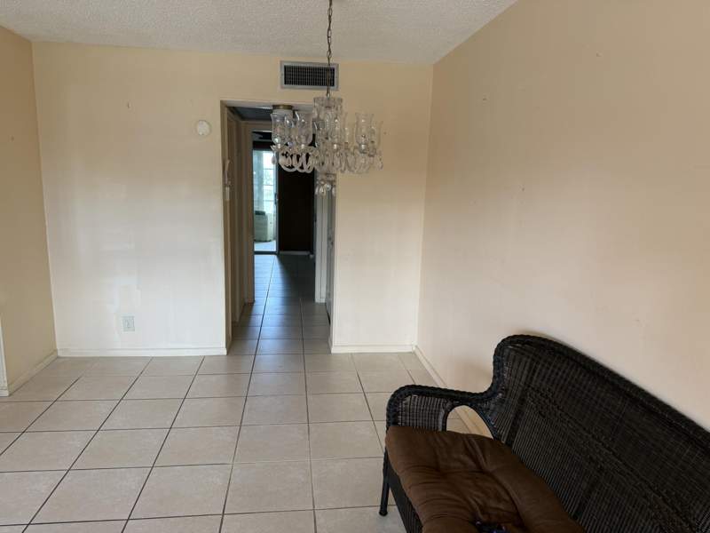1 bedroom Condominium at 332 Dover B, Century Village, West Palm Beach — photo 4