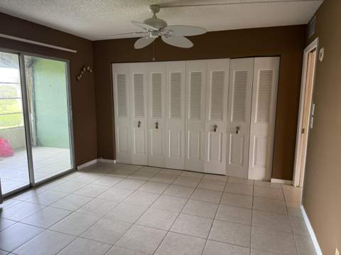 332 Dover B, West Palm Beach FL - photo 9 of 17