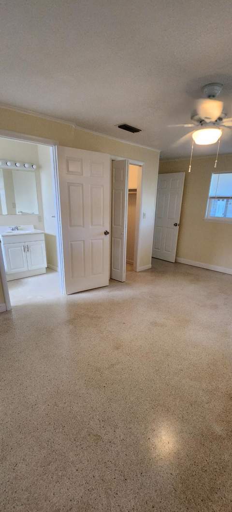 5011 S 2nd Street, Fort Pierce FL - photo 11 of 22