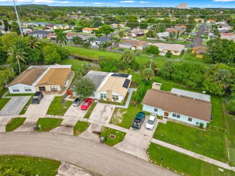 5965 Caribbean Boulevard, West Palm Beach FL - photo 16 of 21