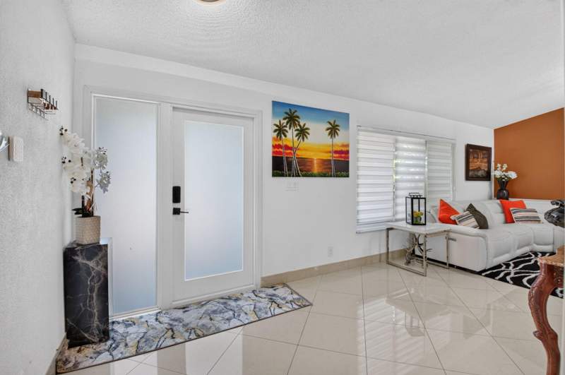 3 bedroom Single Family Residence at 440 NW 69th Street, Hidden Lake, Boca Raton — photo 5